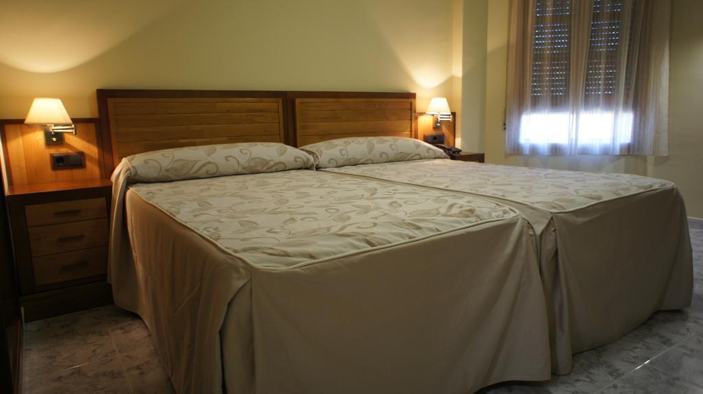 Hotel Puente Romano Alcántara 객실 사진